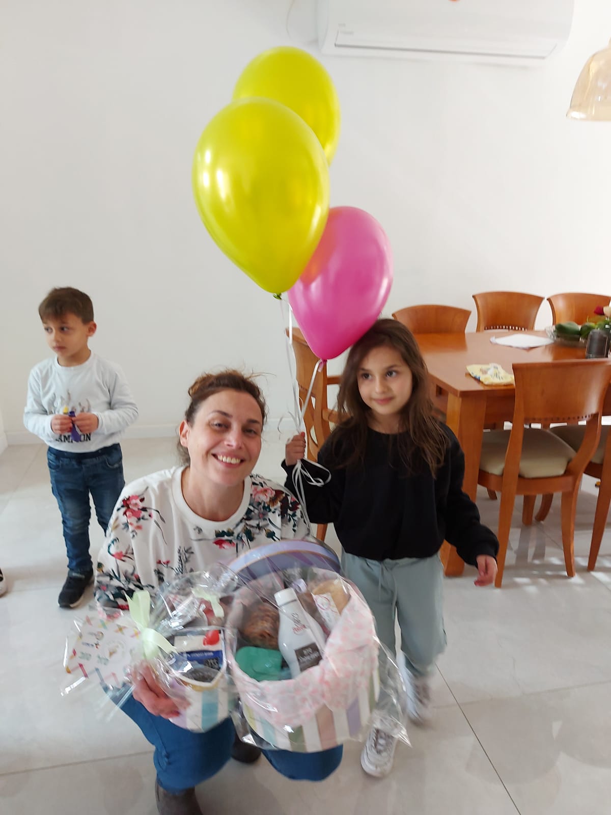 יום הולדת בהפתעה 