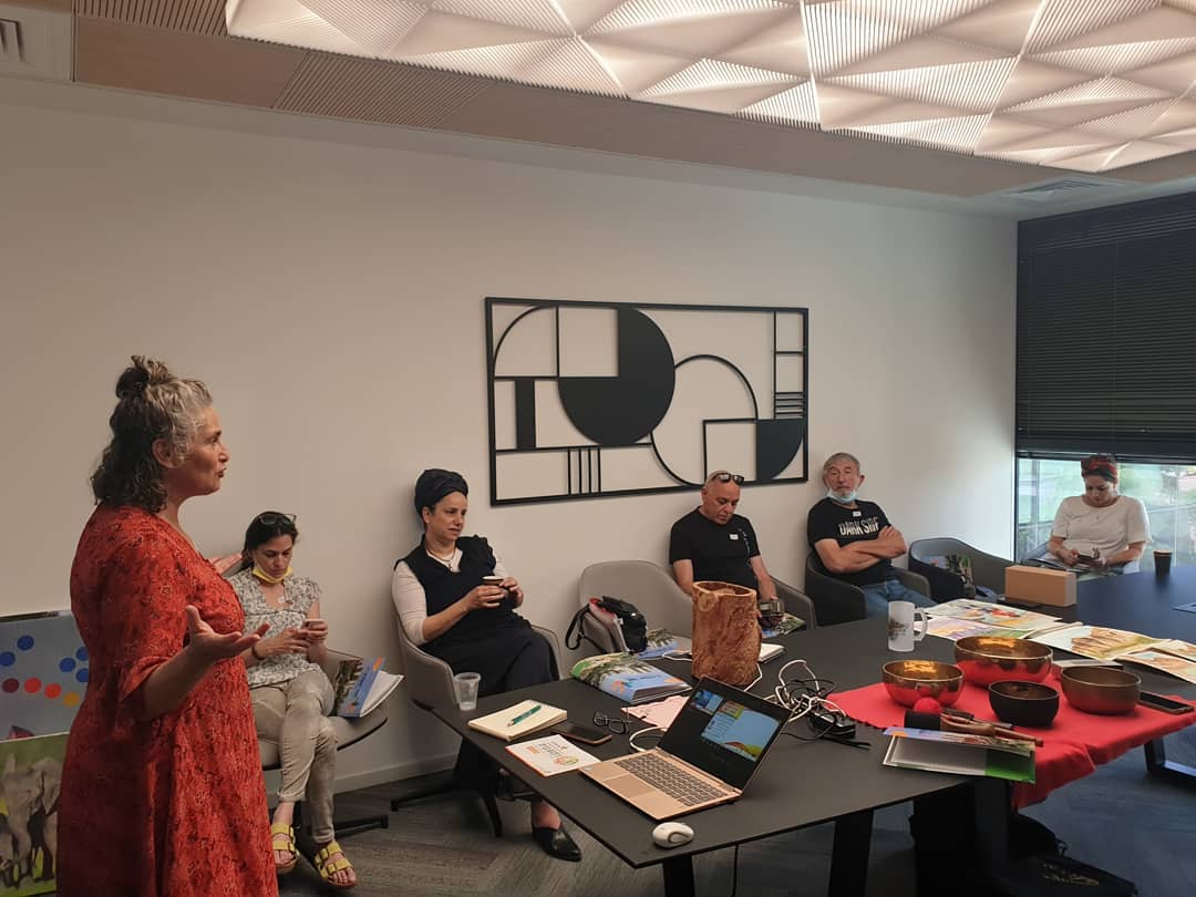 פורים אומנים 