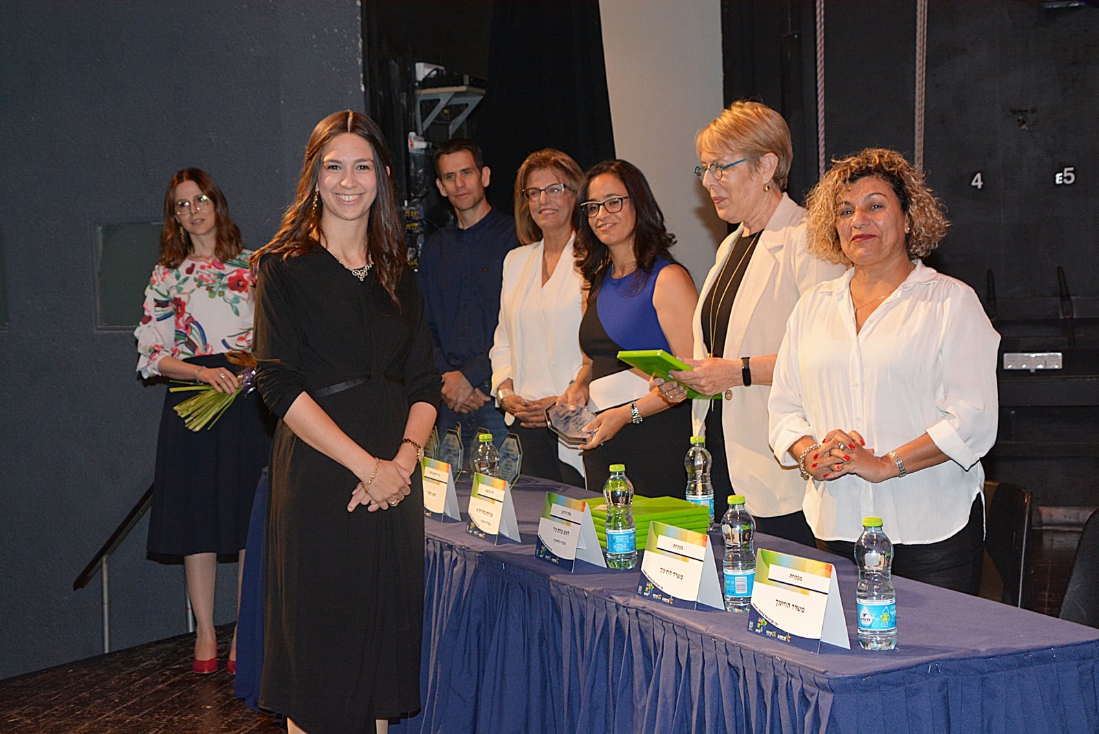 אנשי החינוך המצטיינים 