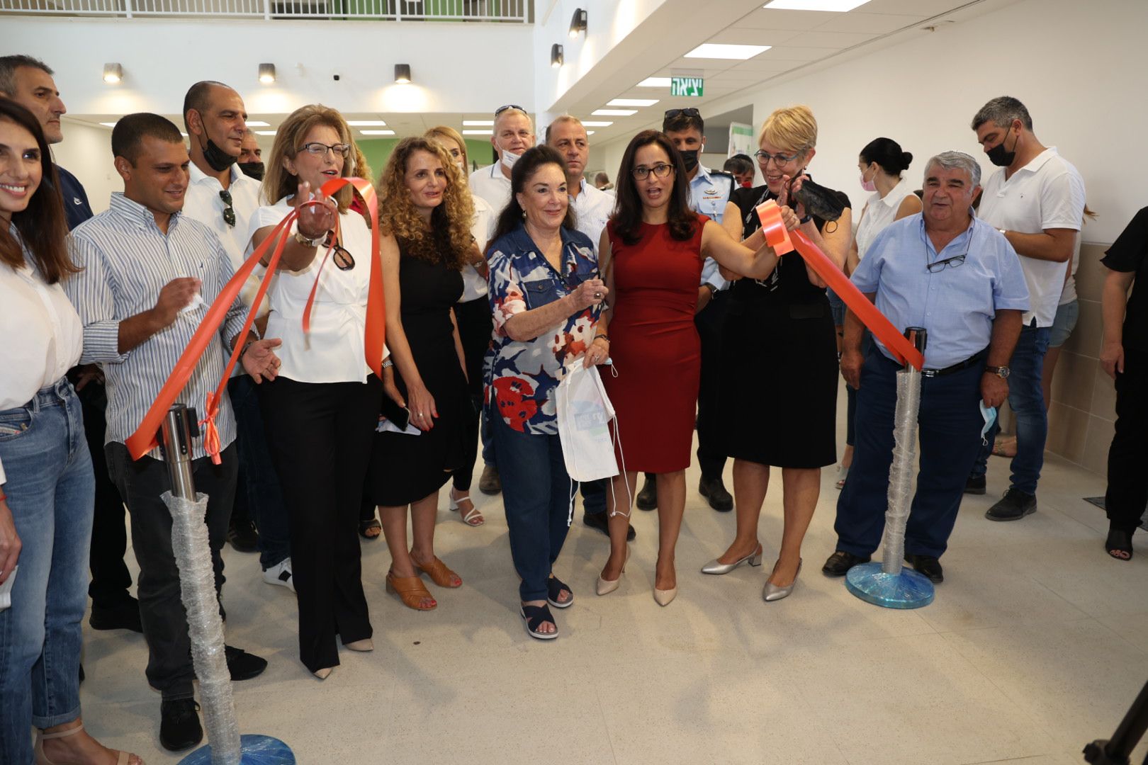 פותחים שנת לימודים בשכונת בית בפארק 