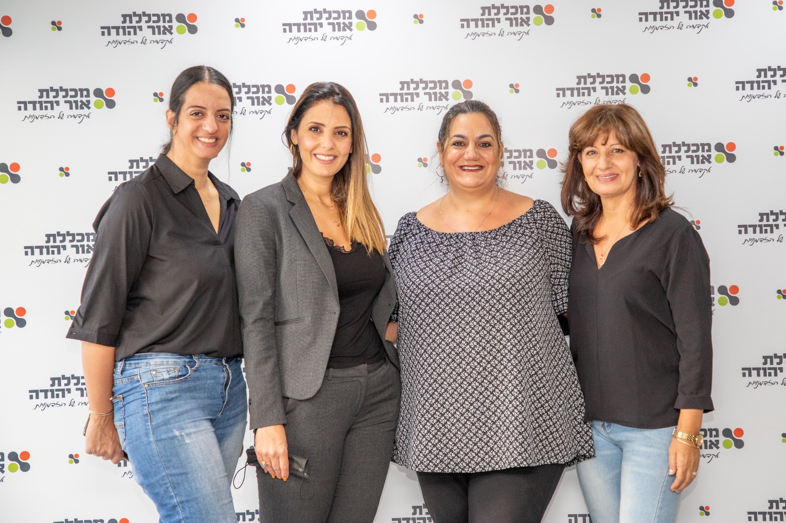 במכללה לומדים מאות סטודנטים וסטודנטיות לתואר ראשון ושני 