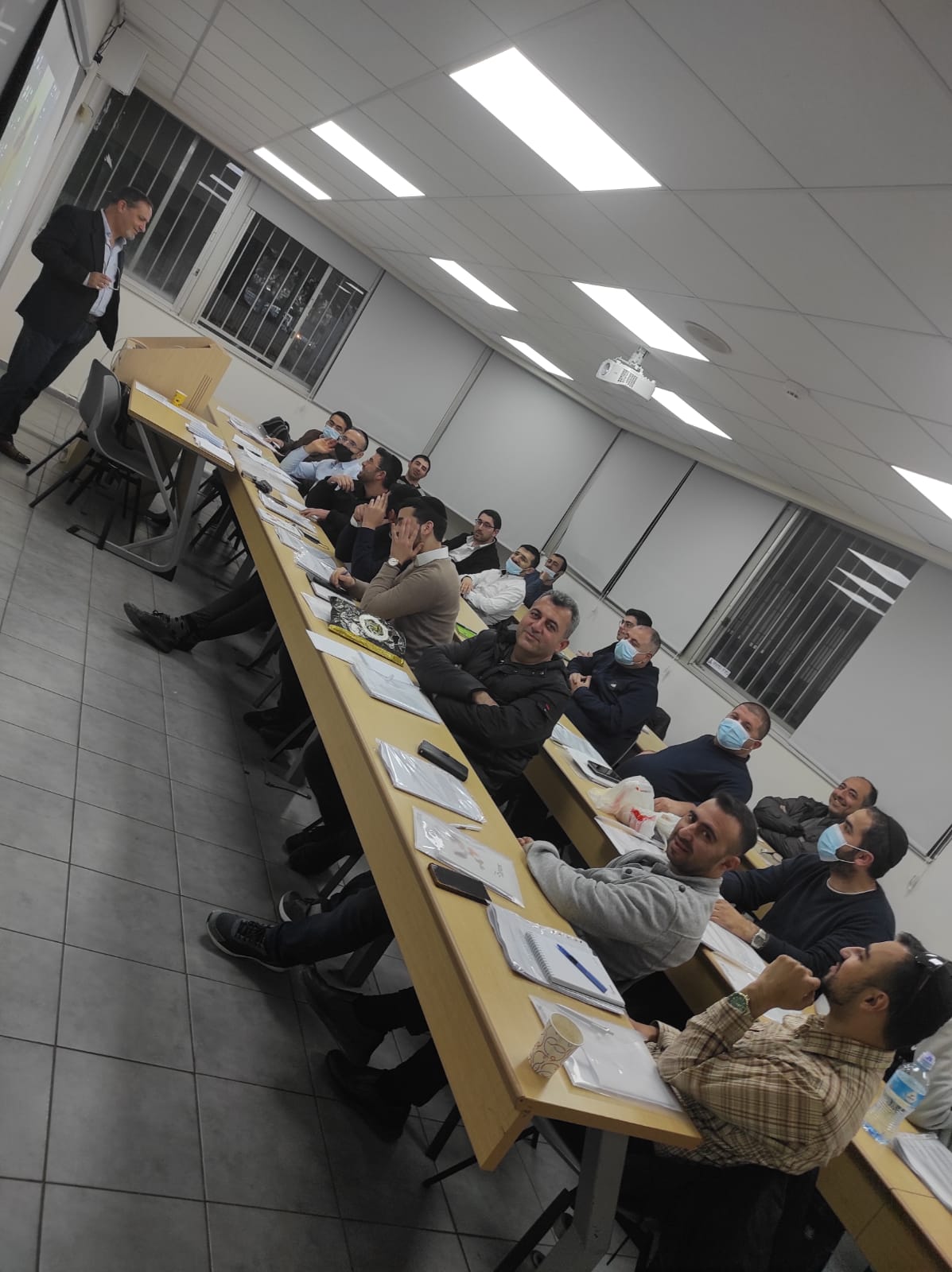 הפרויקט מאפשר לתושבי העיר הזדמנות ללמוד, להתקדם ולרכוש מקצוע במחיר מסובסד