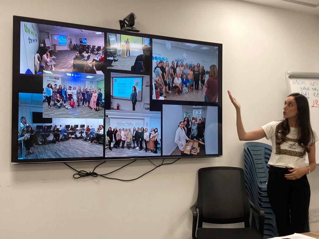 הפורום התכנס במטרה ללמוד על הפעילות של המחלקה לעסקים ובפרט על פורום נשות העסקים שפועל בעיר