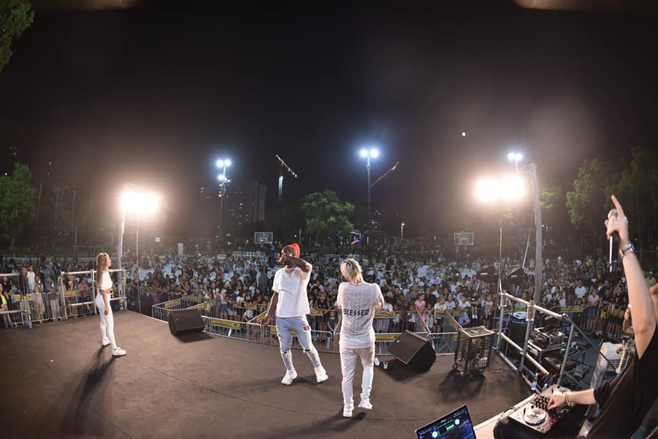 סטפן לגר ורוי בוי הופיעו בפני אלפי תושבים בפארק רבין