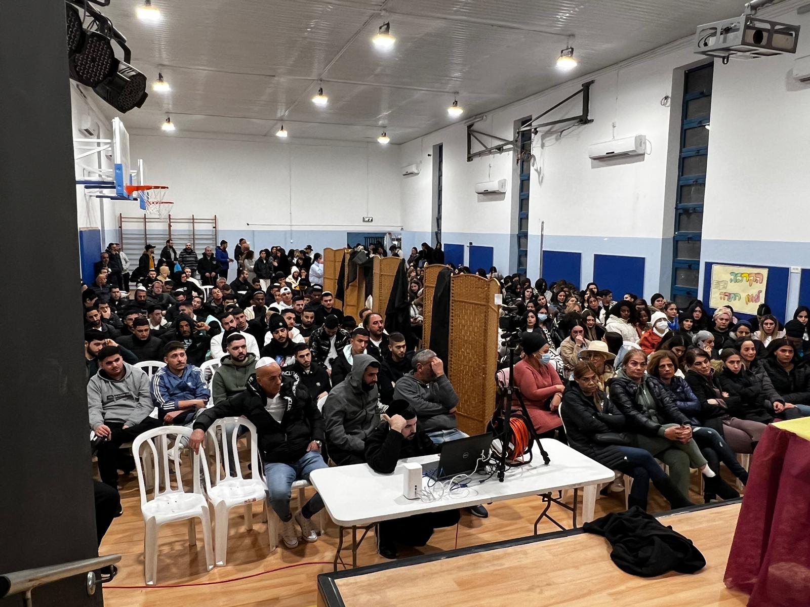 לקראת חודש אדר, התקיימה הרצאה של הרב יגאל כהן כחלק ממסורת שכוללת שיעור ושיחה 