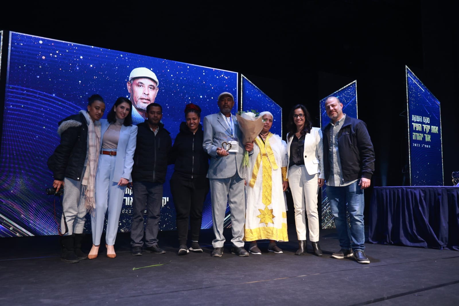 עיריית אור יהודה העניקה בשבוע שעבר 12 אותות ליקירי העיר החדשים שמצטרפים למעגל יקירים רחב. היקירים נבחרו ממגוון תחומי פעילות ושמותיהם הוכרזו בטקס מרגש שהתקיים בהיכל התרבות בהשתתפות ראש העיר, ליאת שוחט, סגניה וחברי מועצת העיר