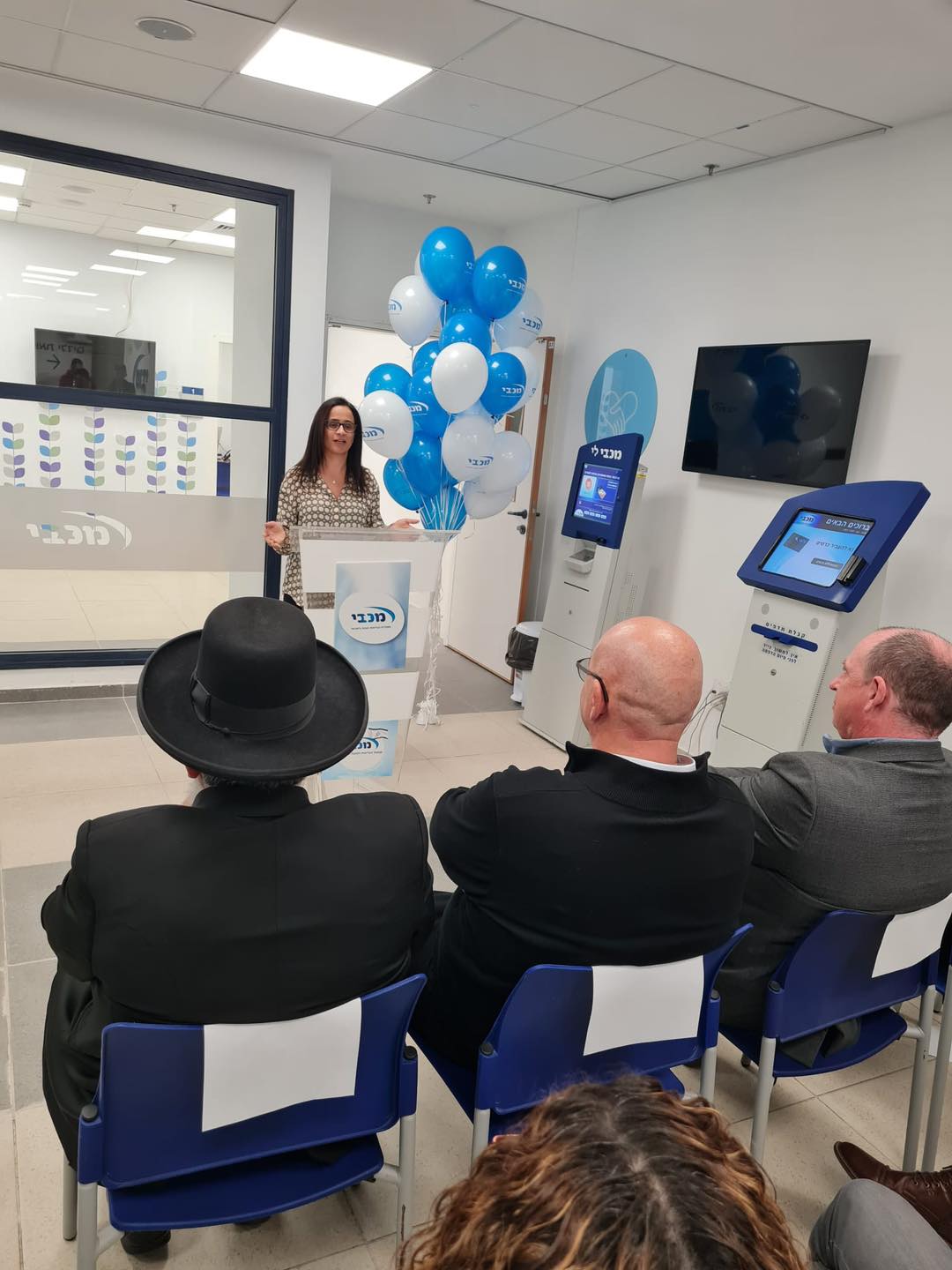 שעות פעילות המרפאה: ימים א'-ה' בשעות 8:00 - 12:00, ימים ג' ו-ה' בשעות 16:00 - 19:00. שירותי מעבדה יינתנו בימים א', ג', ה' בשעות 6:30 - 9:30. לזימון תורים: 3555*