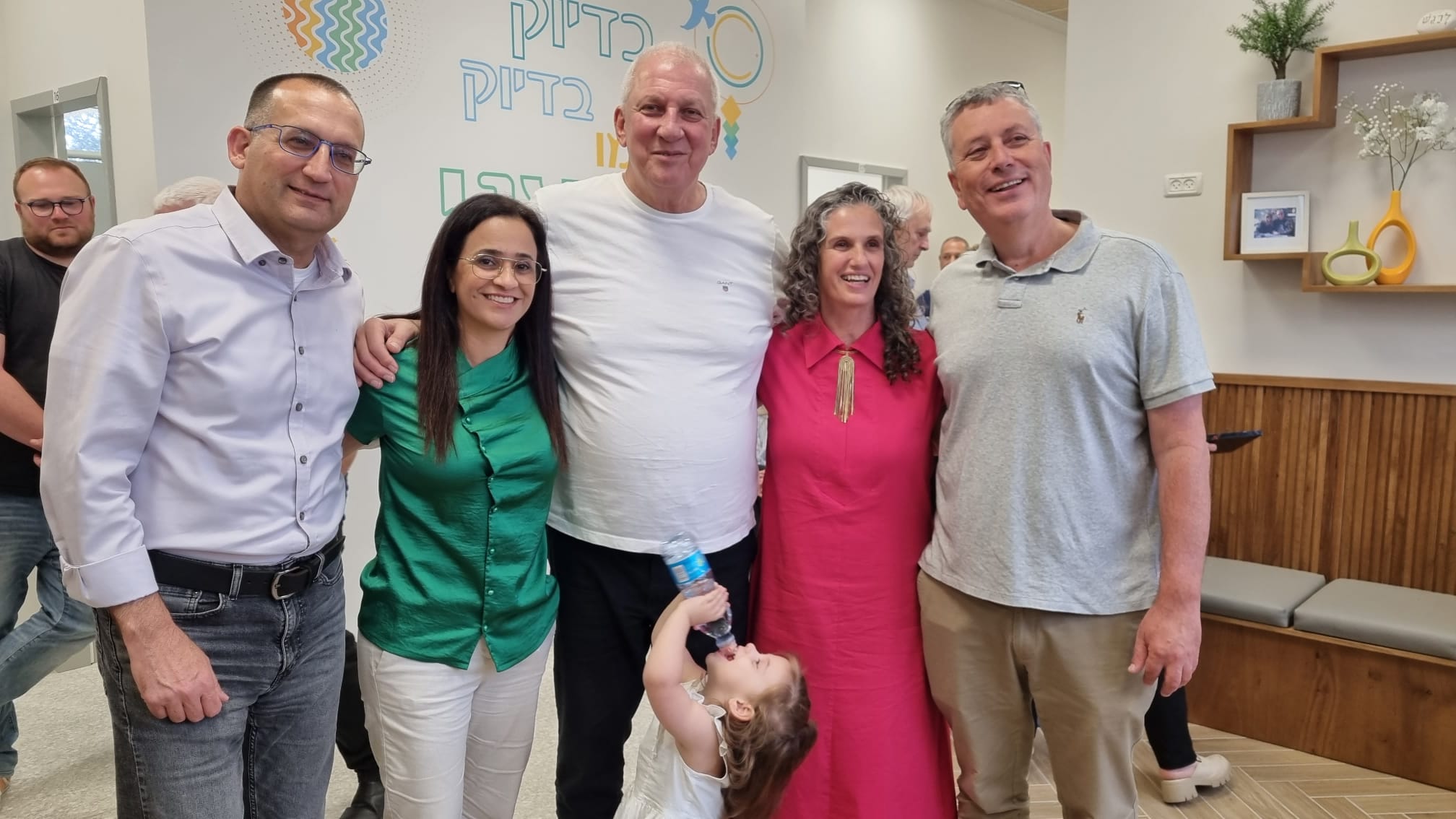 אור יהודה, קריית אונו וגבעתיים חנכו בשבוע שעבר בית חדש של המתי"א (ראשי תיבות של מרכז תמיכה יישובי איזורי). מדובר במבנה מזמין שהוקם בגבו של בית הספר טכניקום בגבעתיים ותכליתו לרכז את העבודה המתקיימת עם תלמידים עם צרכים מיוחדים שמשולבים בכיתות רגילות או במסגרות החינוך המיוחד ולהעניק להם טיפולים ושירותים מגוונים. את המתי"א מרכזת אורלי ציפין.