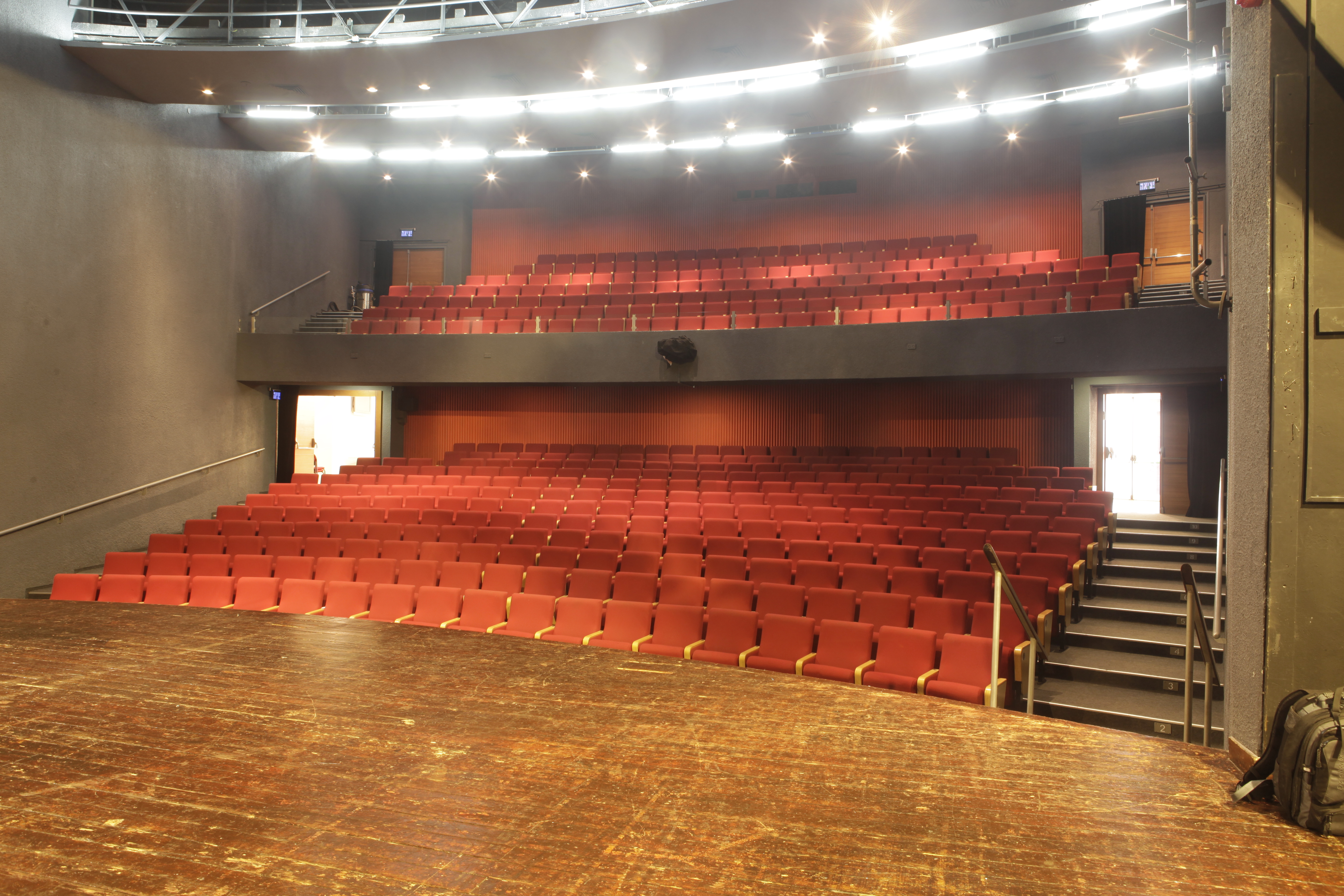 היכל התרבות אור יהודה מציג: מברוכ! עונת מנויים חדשה יוצאת לדרך  