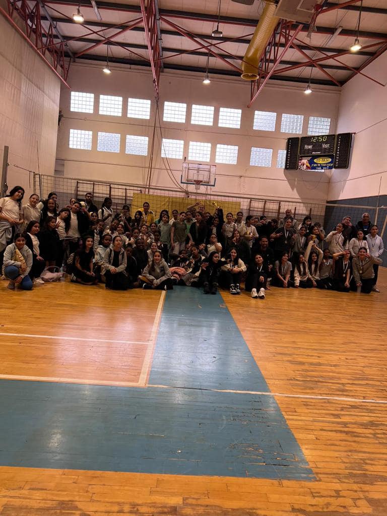 בשיאה של התחרות הוכרזה הזוכה באליפות הבנים - תלמידי בית ספר סביונים שגברו בגמר צמוד ואיכותי 18:21 על אהוד מנור. תלמידי בית ספר שיזף שהיו מצוינים סיימו במקום השלישי.