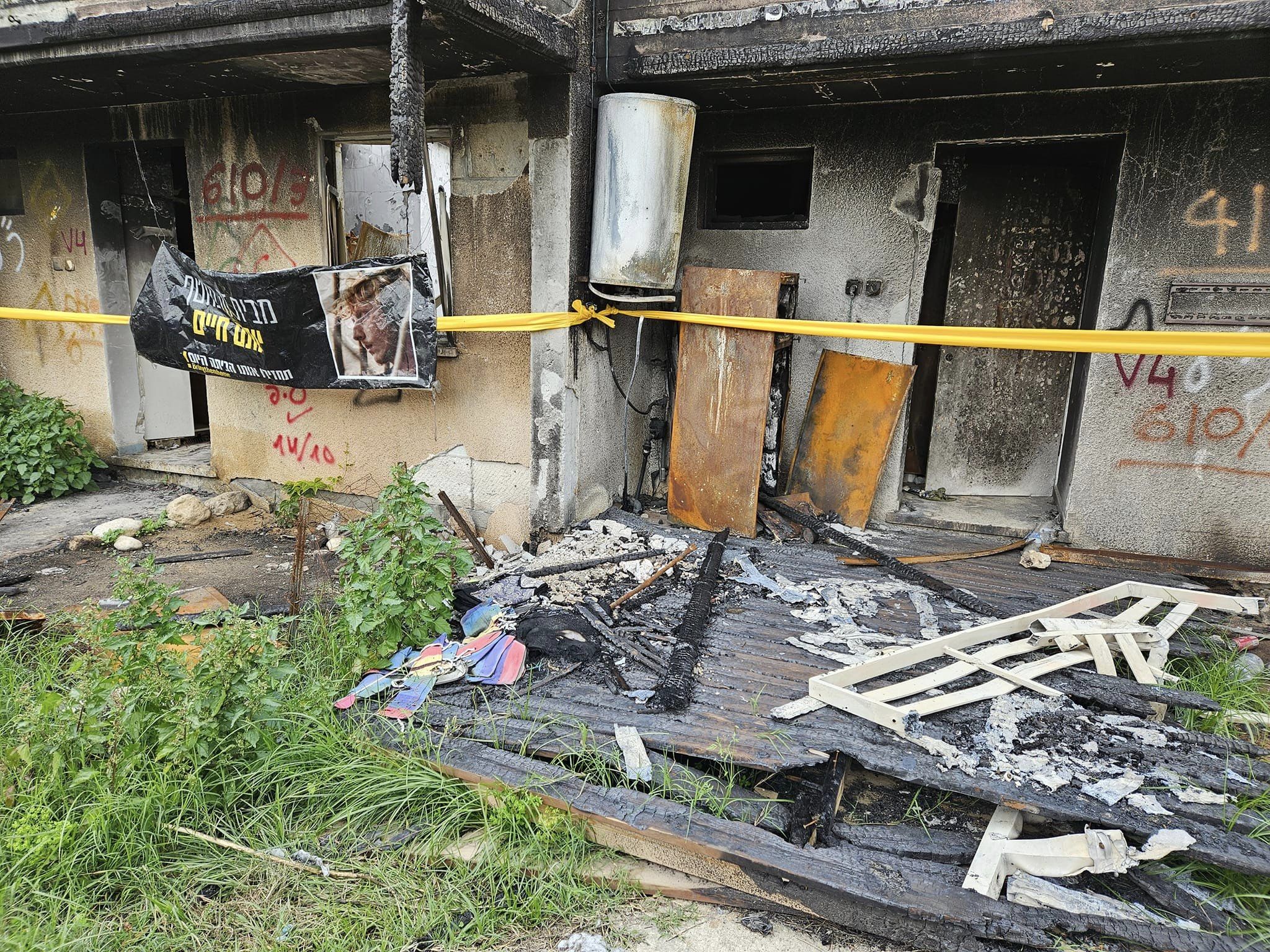 מטה החירום של עיריית אור יהודה יצא בשבוע שעבר לסיור מרתק בעוטף עזה וביישובים הסמוכים אליו כדי לראות מקרוב את האסון שפקד את המדינה ב-7 באוקטובר וללמוד על עבודת הרשויות שחוו את האירועים הקשים. אל הסיור יצאו ראש העיר, ליאת שוחט, מנכ"ל העירייה, גיל ממון, מנהל אגף הביטחון והחירום, כפיר אדרי, וכן מנהלי המכלולים והצוותים שמובילים את עבודת העירייה בשעת חירום.