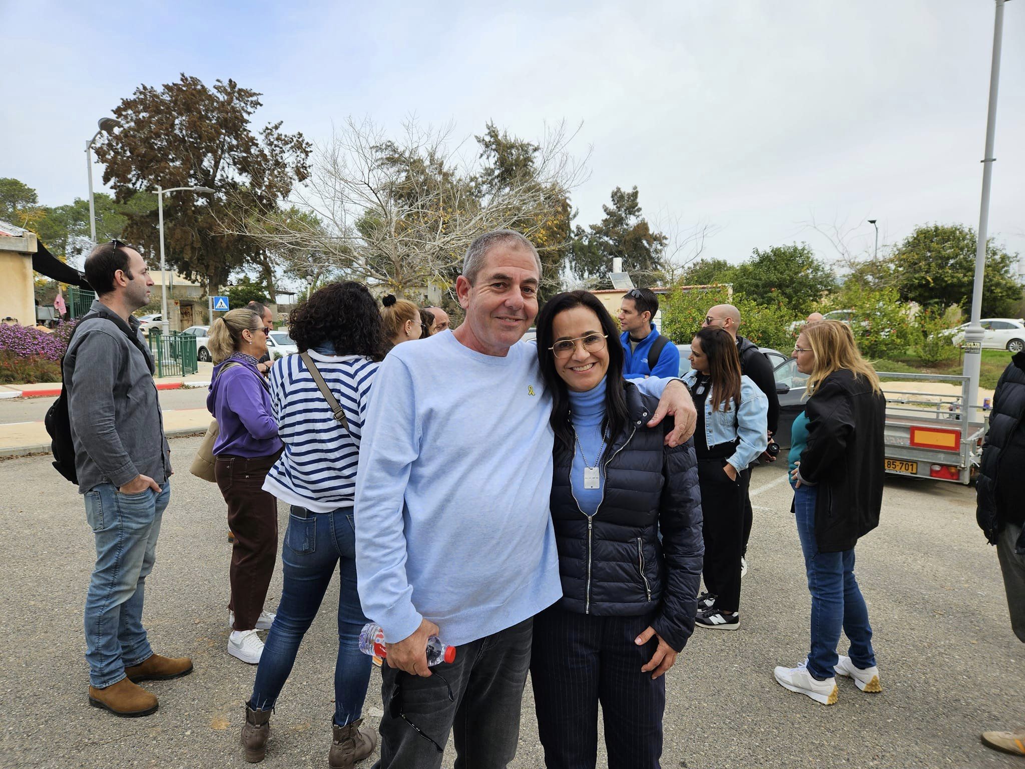 הסיור החל בעיריית שדרות, שם סיירו בעלי התפקידים מאור יהודה במוקד העירוני שקלט את השיחות הראשונות מרגע שהחלה התקפת הפתע על ישראל