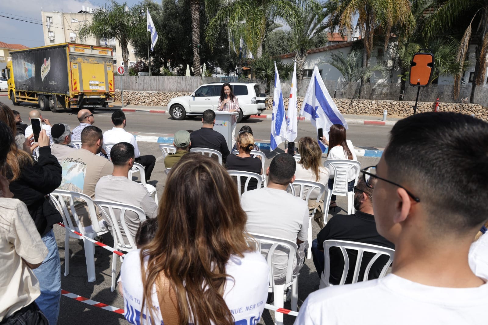 "סעיד אירח במסעדה את שועי הארץ, החל מראשי ממשלה ונשיאים", המשיכה שוחט. "כולם אהבו אותו ואת האוכל שלו. צנוע ואיש של שלום. לבני המשפחה היקרים, יהודית והילדים, הוא היה בעל ואבא, אבל לי ולחבריי, תושבי אור יהודה הוא היה האדם שהיה כיף לראות אותו, לשבת איתו, להתייעץ ולשתף אותו, לקבל ממנו עצה טובה, לעבוד אצלו ובהחלט גם לאכול אצלו. לב אחד גדול".