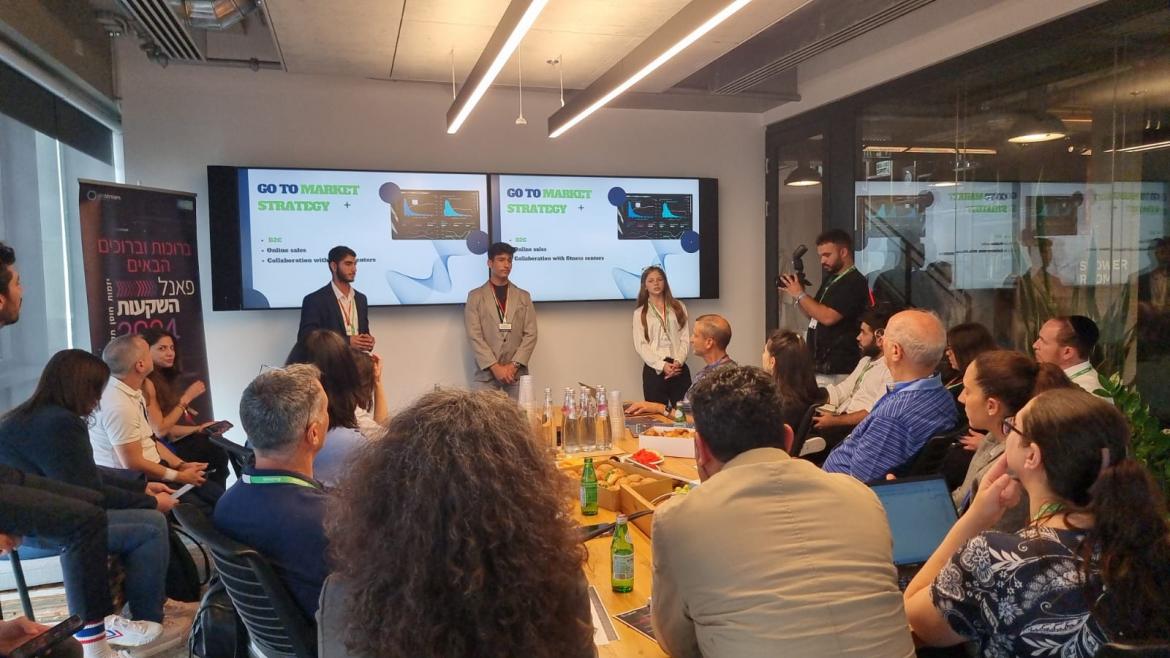 נציגי שנה ב' ממיזם יוניסטרים אור יהודה 