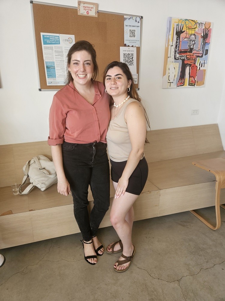  במפגשים נוספים.