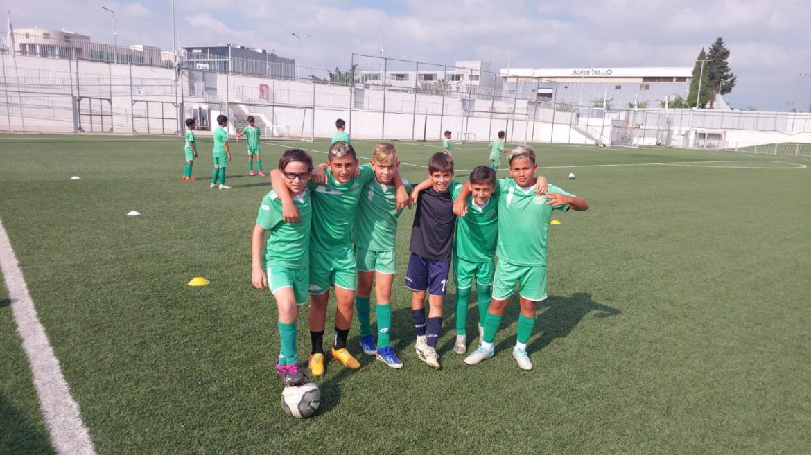  בגילאי 10-11 ו-12-16