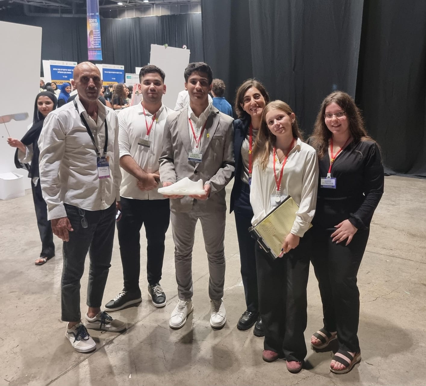 קבוצות יוניסטרים בתחרות מיזם השנה