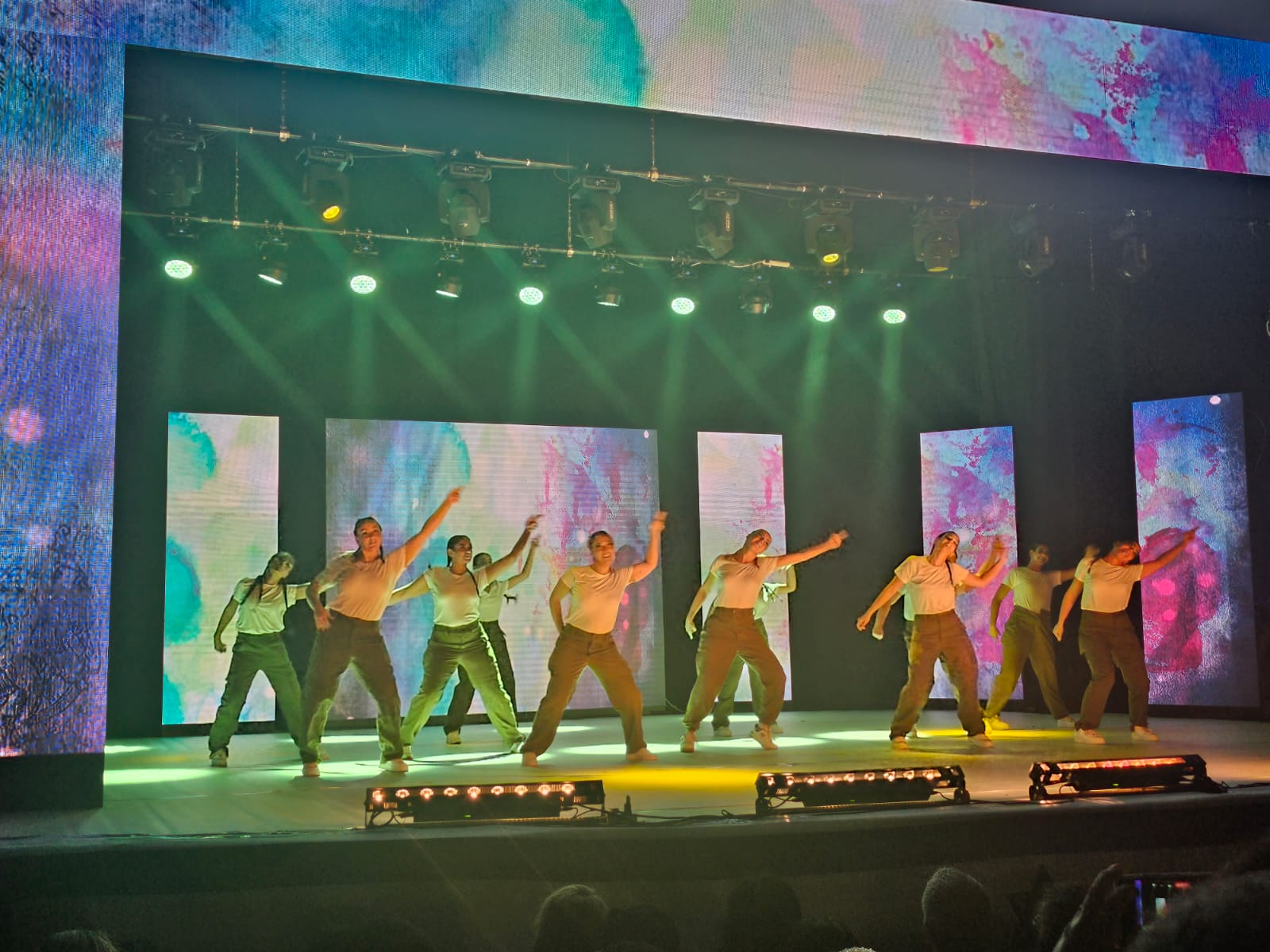 מופע המחול של להקות MDC באור יהודה