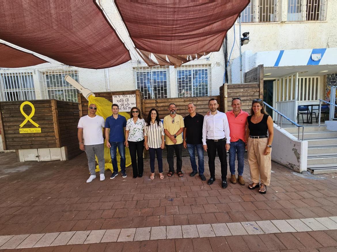 מכתב מאליהו בנות.