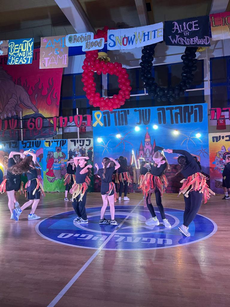 חגג 60 שנות פעילות משמעותיות