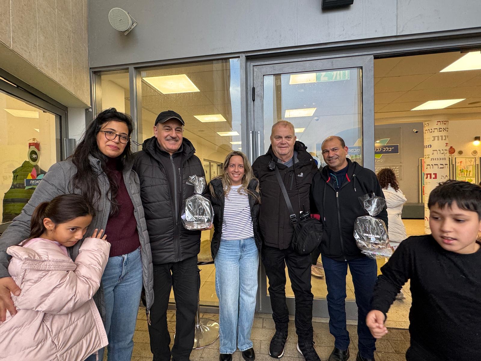 לאנשים ששומרים