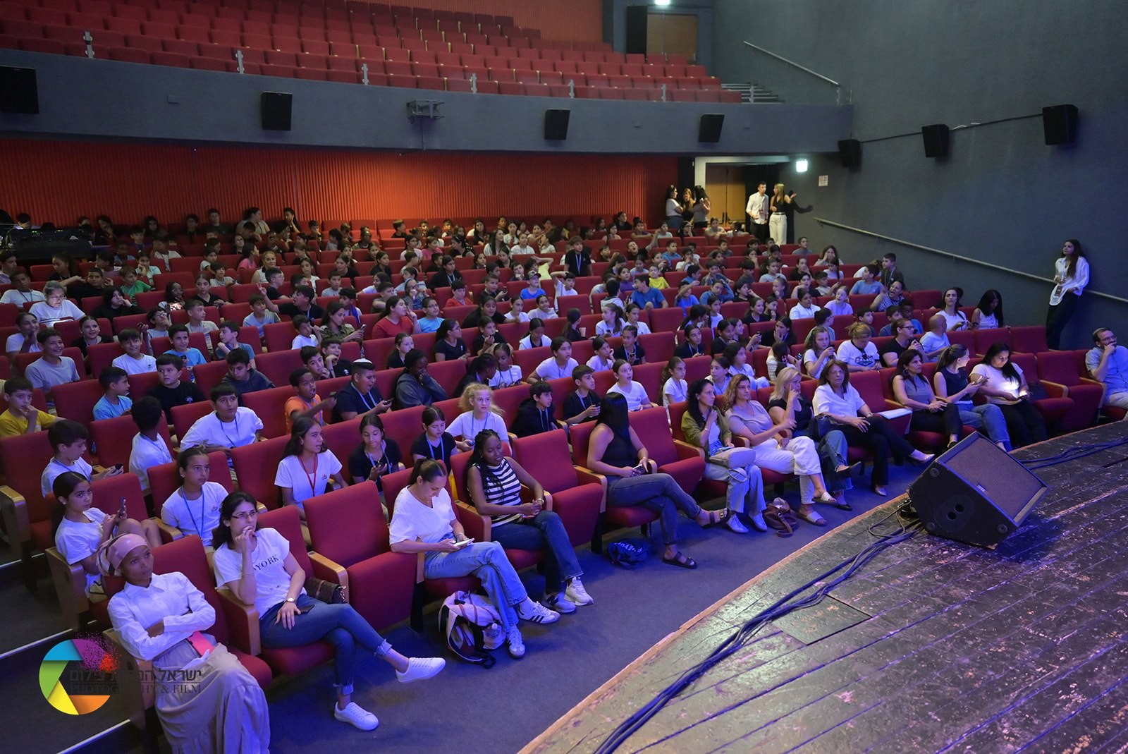 12 מתמודדים הגיעו