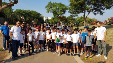 תלמידי שיזף ביום ההליכה.jpg