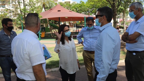 ביקור יועז הנדל2.jpg